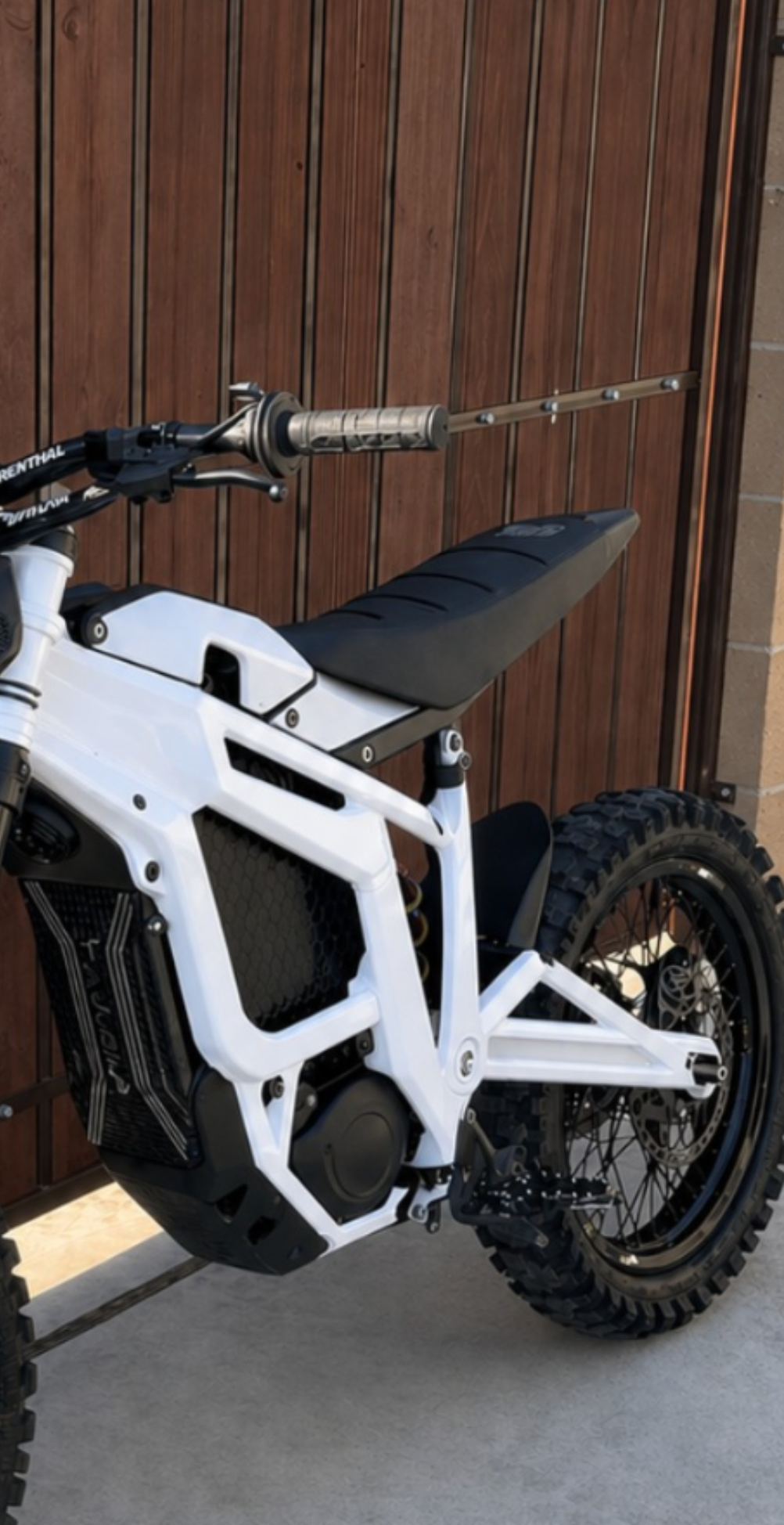 TALARIA STING - SOLID COLOR FRAME WRAP